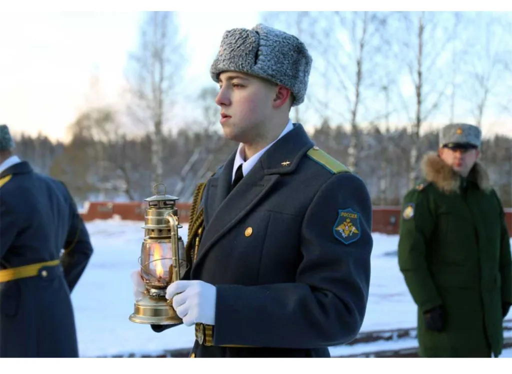 Фонарь для переноса вечного огня в Туле 